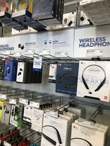 Electronics Store «Best Buy», reviews and photos, 1632 Stringtown Rd, Grove City, OH 43123, USA