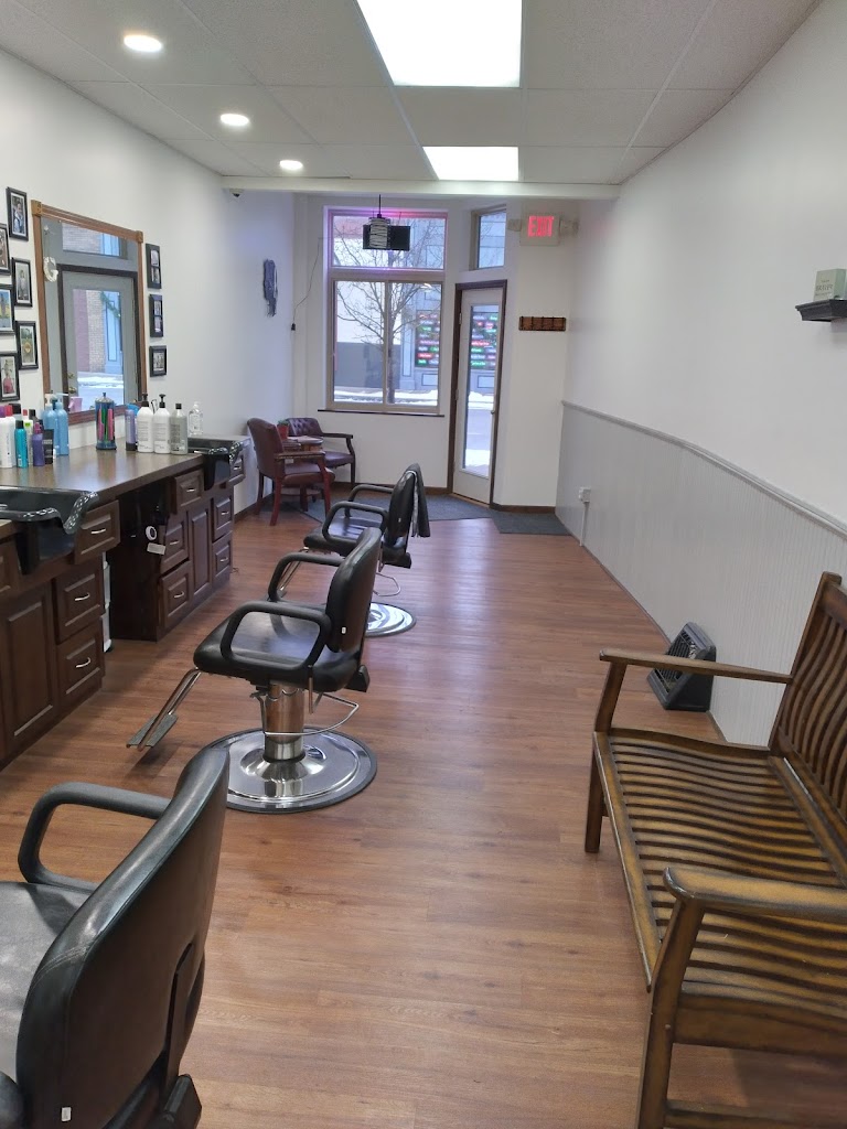 Gigi's Salon Hastings, MI 49058 Services and Reviews