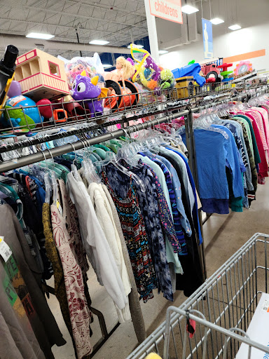 Thrift Store «Power & Baseline Goodwill Retail Store & Donation Center», reviews and photos, 2070 S Power Rd, Gilbert, AZ 85206, USA