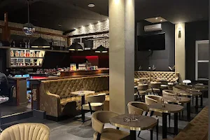 RED - lounge & bar image