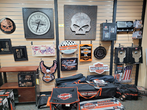 Harley-Davidson Dealer «Mancuso Harley-Davidson Central», reviews and photos, 535 N Loop W Fwy, Houston, TX 77018, USA
