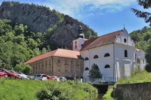 Kostel Narození sv. Jana Křtitele image