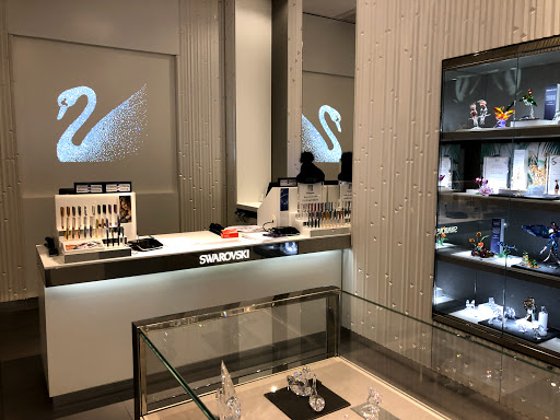 Jewelry Store «Swarovski», reviews and photos, 1421 Walnut St, Philadelphia, PA 19102, USA