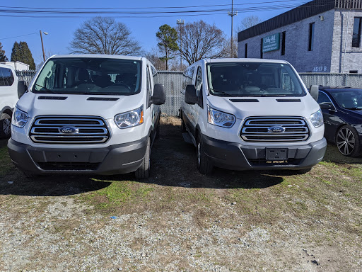 Used Car Dealer «Monarch Auto Sales», reviews and photos, 4519 W Market St #100, Greensboro, NC 27407, USA