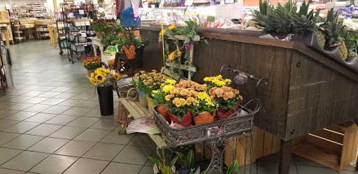 Grocery Store «Hen House Market #35», reviews and photos, 2724 W 53rd St, Fairway, KS 66205, USA