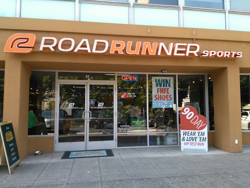Running Store «Road Runner Sports», reviews and photos, 29 NW 23rd Pl, Portland, OR 97210, USA