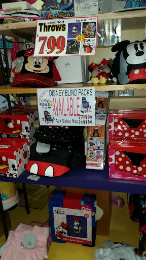 Gift Shop «Aahs! The Ultimate Gift Store», reviews and photos, 1090 Westwood Blvd, Los Angeles, CA 90024, USA