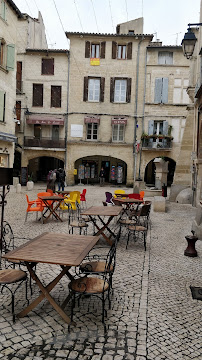 Atmosphère du Restaurant La Maison d'Avignon à Sommières - n°18