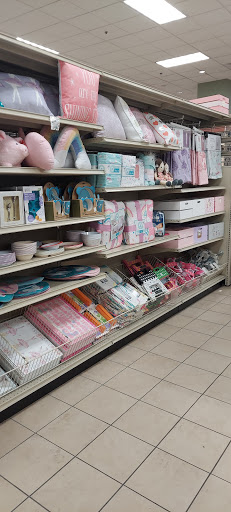 Home Goods Store «Christmas Tree Shops», reviews and photos, 916 Airport Center Rd, Allentown, PA 18109, USA