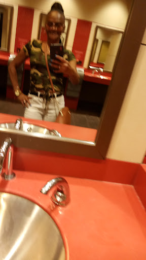 Movie Theater «AMC DINE-IN Easton Town Center 30», reviews and photos, 275 Easton Station, Columbus, OH 43219, USA