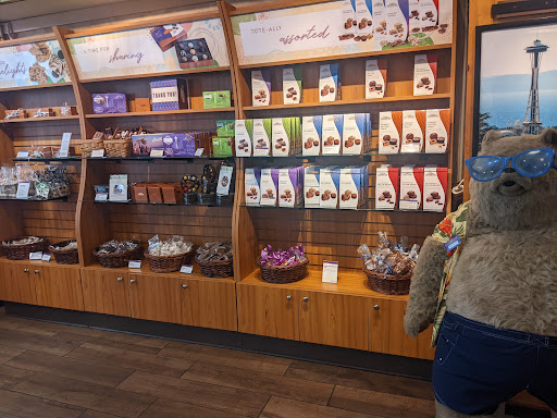 Chocolate Shop «Rocky Mountain Chocolate Factory», reviews and photos, 1419 1st Ave, Seattle, WA 98101, USA