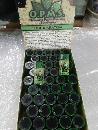 Tobacco Shop «Stirling Glass», reviews and photos, 5890 Stirling Rd, Hollywood, FL 33021, USA