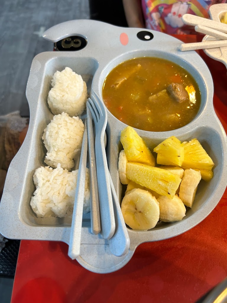 榮皇火鍋、簡餐（白河店） 的照片