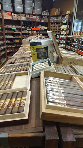 Tobacco Shop «The Tobacco Pouch», reviews and photos, 5976 S Yale Ave, Tulsa, OK 74135, USA