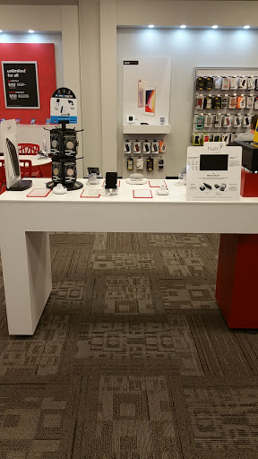 Cell Phone Store «Verizon Authorized Retailer - A Wireless», reviews and photos, 17340 140th Ave SE #35b, Renton, WA 98058, USA