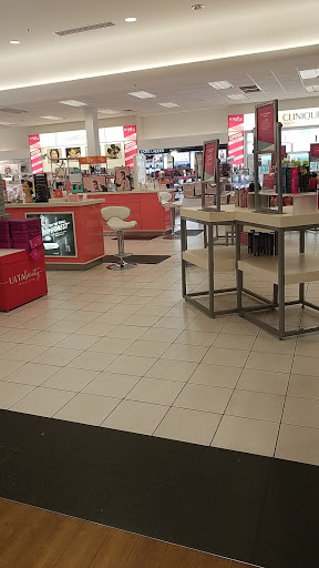 Hair Salon «Ulta Beauty», reviews and photos, 11850 Pines Blvd, Pembroke Pines, FL 33025, USA
