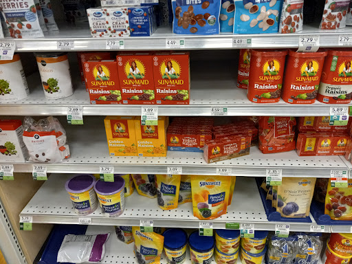 Supermarket «Publix Super Market at Country Club Plaza», reviews and photos, 18496 NW 67th Ave, Hialeah, FL 33015, USA