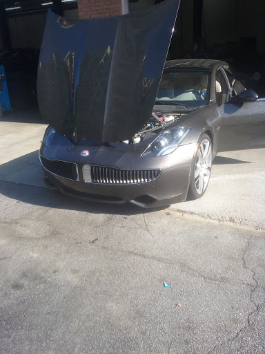 Tire Shop «Buckhead Tire & Auto Repair», reviews and photos, 3830 Roswell Rd NE, Atlanta, GA 30342, USA