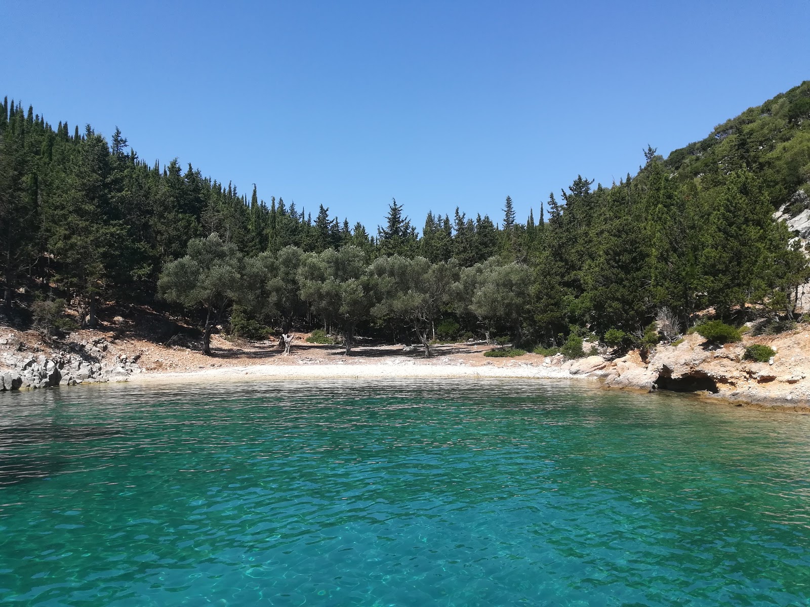 Photo of Xylokaravo beach with light pebble surface