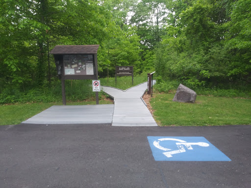 Nature Preserve «Tom S Cooperrider-Kent Bog State Nature Preserve», reviews and photos, 1028 Meloy Rd, Kent, OH 44240, USA