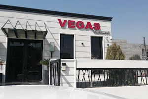 Vegas restaurant & cafe image
