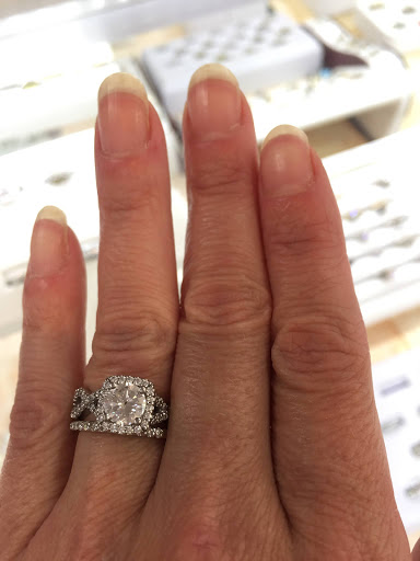 Jeweler «Tesoro Boston», reviews and photos, 149 S Main St h, Middleton, MA 01949, USA