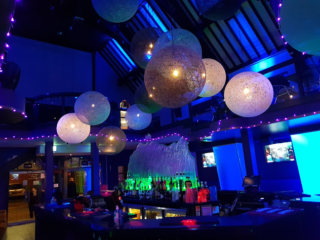 Ten Cocktail Bar