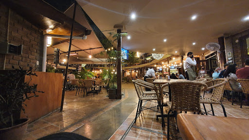 Pubs & restaurant Piura
