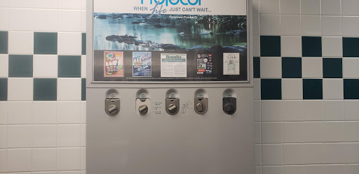 Movie Theater «Regal Cinemas Culver Ridge Plaza 16», reviews and photos, 2255 East Ridge Road, Irondequoit, NY 14622, USA