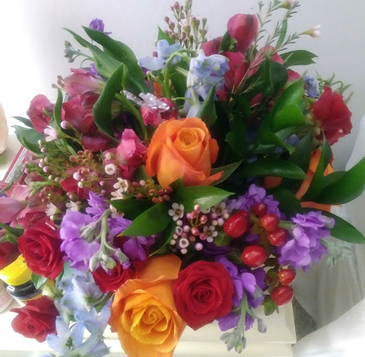 Florist «Winter Springs Florist and Gifts», reviews and photos, 1055 W State Rd 434, Winter Springs, FL 32708, USA