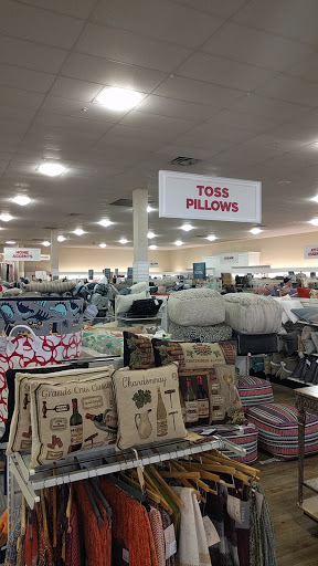 Department Store «HomeGoods», reviews and photos, 920 Springfield Rd, Union, NJ 07083, USA