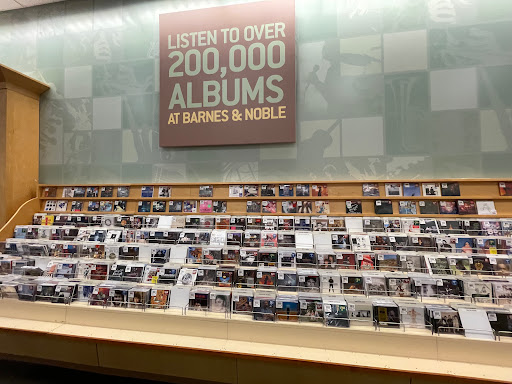 Book Store «Barnes & Noble», reviews and photos, 5101 Main St, Williamsburg, VA 23188, USA