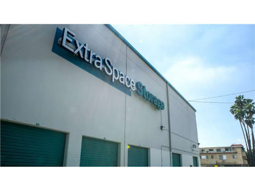 Storage Facility «Extra Space Storage», reviews and photos, 8540 Cedros Ave, Panorama City, CA 91402, USA