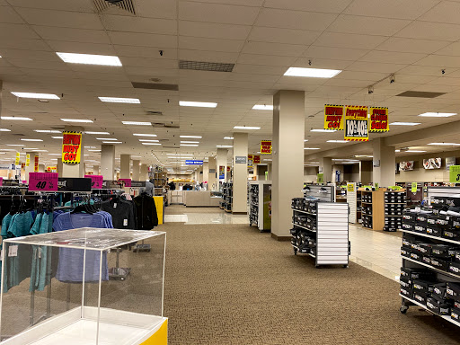 Department Store «Sears», reviews and photos, 29500 W Seven Mile Rd, Livonia, MI 48152, USA