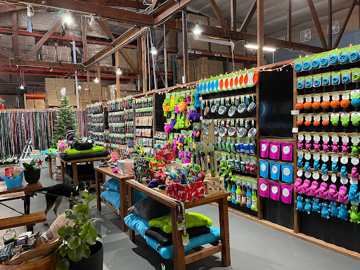 Pet Supply Store «Cycle Dog - Earth Friendly Pet Company», reviews and photos, 2215 NW Quimby St, Portland, OR 97210, USA