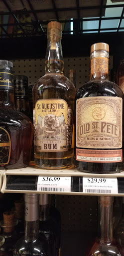 Wine Store «Luekens Liquors», reviews and photos, 4643 W Kennedy Blvd, Tampa, FL 33609, USA