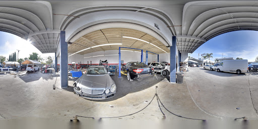 Auto Body Shop «Autopedic Body Center», reviews and photos, 860 E Whittier Blvd, La Habra, CA 90631, USA