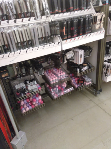 Clothing Store «Old Navy», reviews and photos, 43 Middlesex Turnpike, Burlington, MA 01803, USA