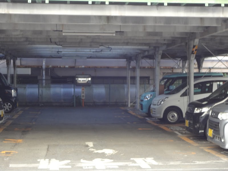 三井のリパーク 横須賀小川町駐車場