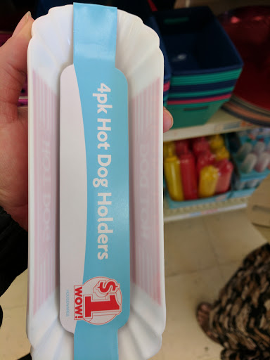 Discount Store «FAMILY DOLLAR», reviews and photos, 9 Clocktower Plaza, Elgin, IL 60120, USA