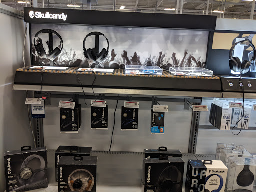 Electronics Store «Best Buy», reviews and photos, 63 Ranch Dr, Milpitas, CA 95035, USA