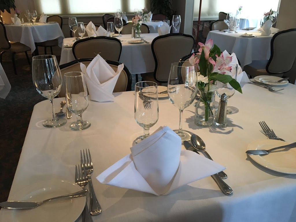 Evan's American Gourmet Café 96150