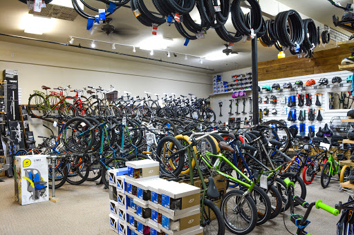 Outdoor Sports Store «Pacific Outfitters of Ukiah», reviews and photos, 955 N State St, Ukiah, CA 95482, USA