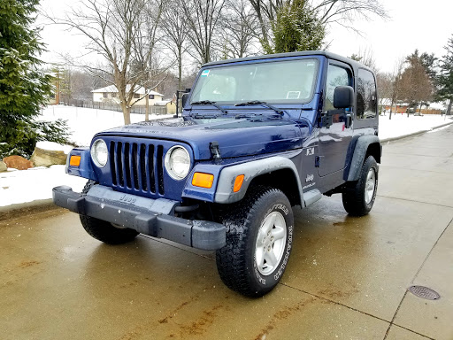 Car Dealer «Pure Automotive», reviews and photos, 4509 Renaissance Pkwy, Warrensville Heights, OH 44128, USA