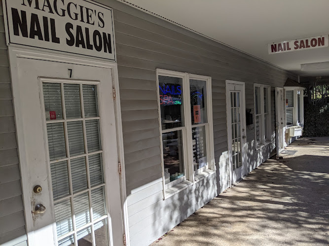 Maggie's Nail Salon - wide 7
