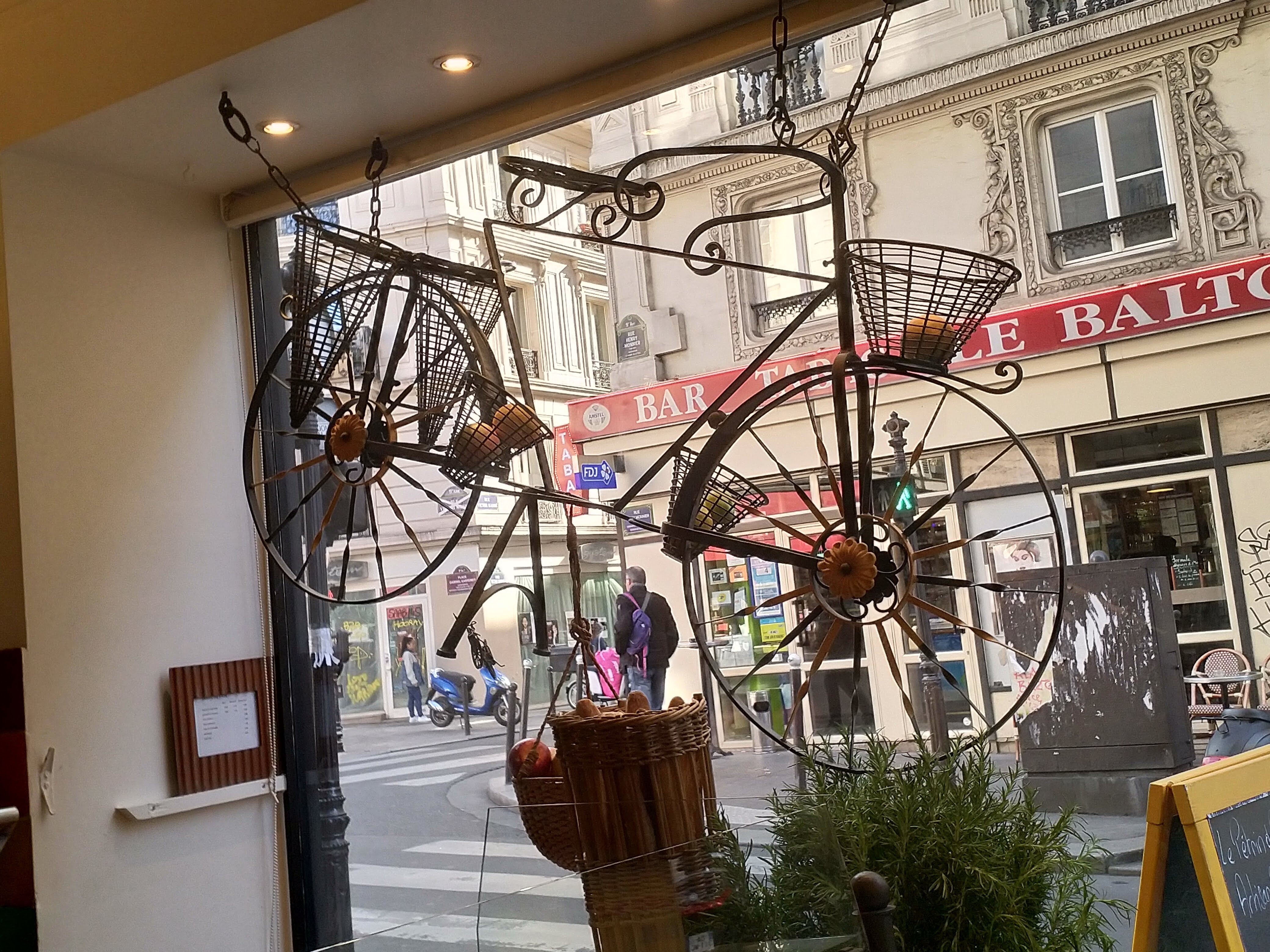 Photo n° 4 de l'avis de A. fait le 25/03/2019 à 20:18