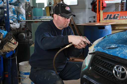 Atelier de réparation automobile Auto Service Kingston Inc. à Kingston (ON) | AutoDir