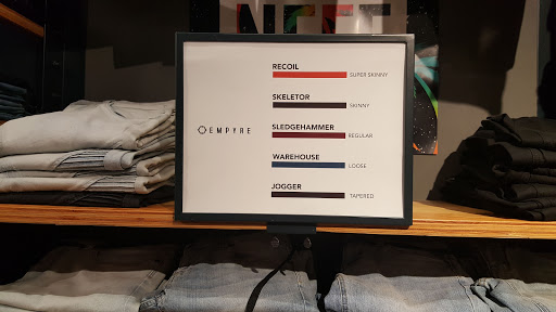 Clothing Store «Zumiez», reviews and photos, 1850 Apple Blossom Dr n123a, Winchester, VA 22601, USA