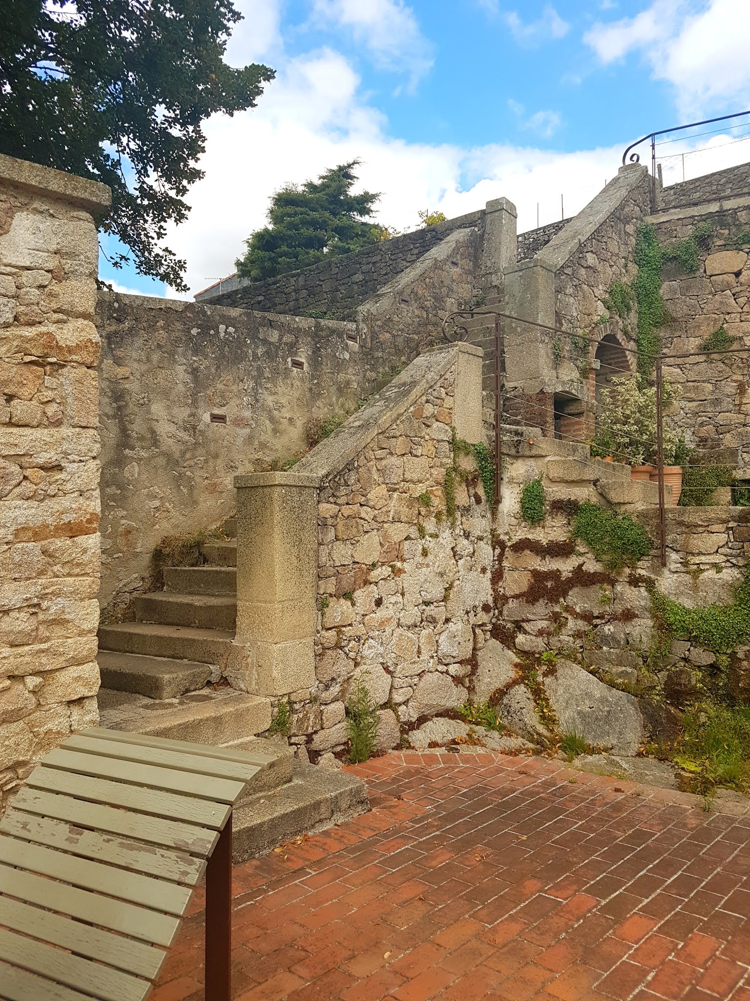 Photo n° 32 de l'avis de Nicolas.e fait le 28/09/2019 à 18:38