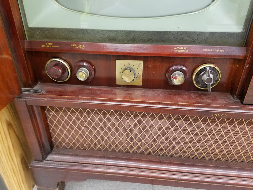 Thrift Store «Neenah Goodwill Retail Store & Training Center», reviews and photos